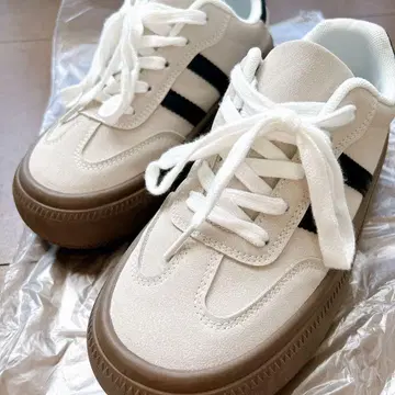 Casita 카시타 스니커즈