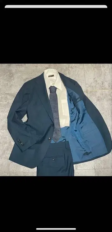 새상품급 브리라펠 일구스토 셋업 수트 네이비 도멜 EXEL