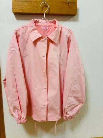 Stpr 핑크 버튼 부착 자켓