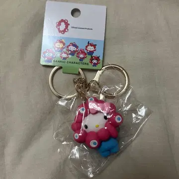 헬로키티 미야쿠미야쿠 키링