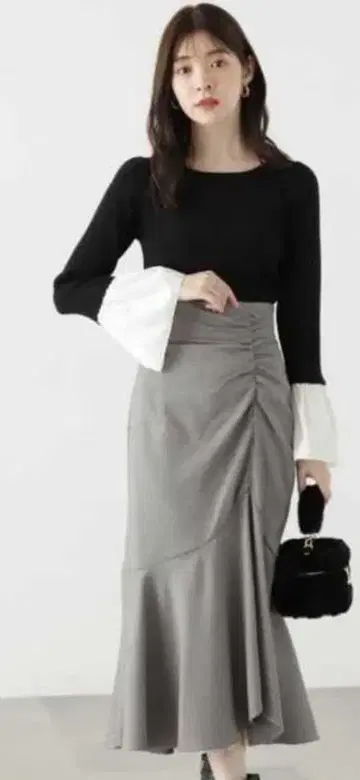 새상품 PROPORTION BODY DRESSING 플레어 스커트