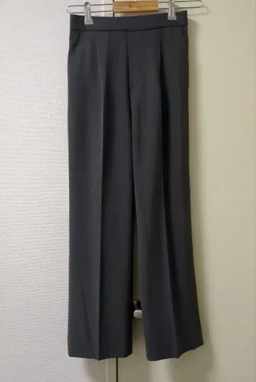 [ 새상품급 ] 글로벌 워크 스트레이트 팬츠 그레이 XS