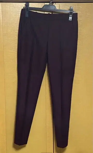 [ Theory ] 크롭 팬츠 스테디셀러