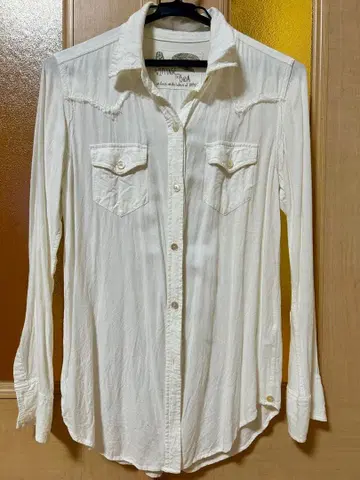VINTAGE of GOA 화이트 긴팔 셔츠