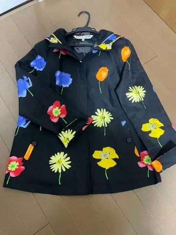 레오나르 스포츠 집업 블루종 아우터 후드 꽃무늬 38