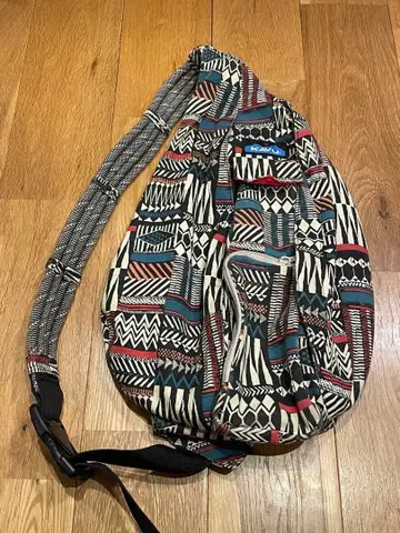 KAVU 카부 원 숄더백