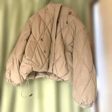 petit fleur 베이지 퀼팅 다운 자켓