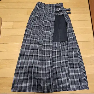 스파이럴 걸 스커트