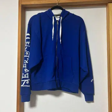 NEWS Neverland 투어 굿즈 후드티