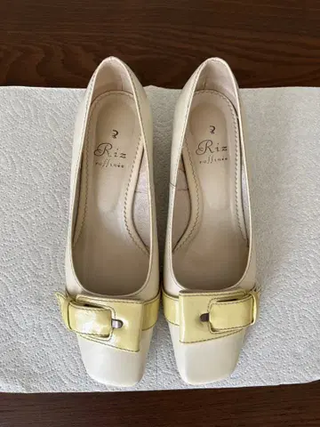 Fix Raffinee 라이트 베이지 가죽 신발