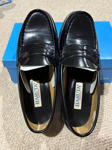 HARUTA 블랙 로퍼