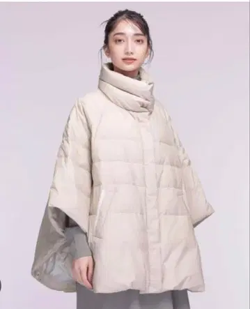 새상품급 니시카와 다운 x 나노 유니버스 판초 베이지