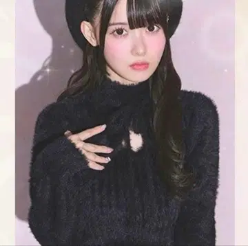 미셸 마카롱 michelMacaron 샤기 니트탑 블랙