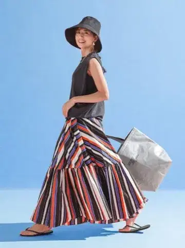 [ 새상품 ] FORME 2025 토트백 차콜 완판템 히가시하라 아키