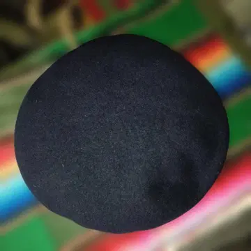 블랙 울 베레모