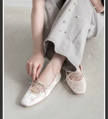 RANDA 36012 레이스업 플랫 펌프스