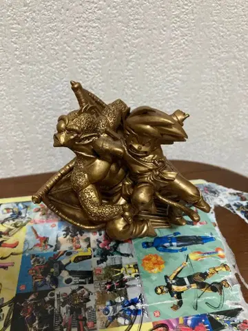 드래곤볼 골드 컬러 피규어 약 15cm