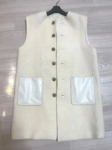 투모로우랜드 MACPHEE 시프 파일 크루넥 베스트