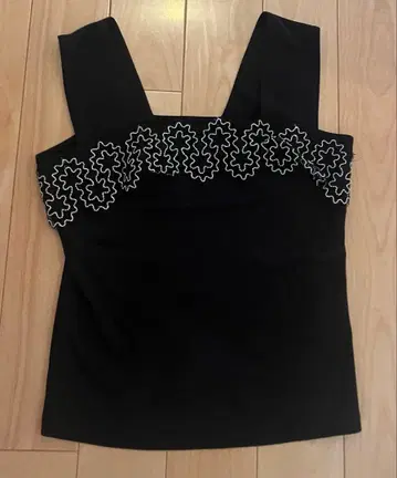 HIROKO KOSHINO 탱크탑 38