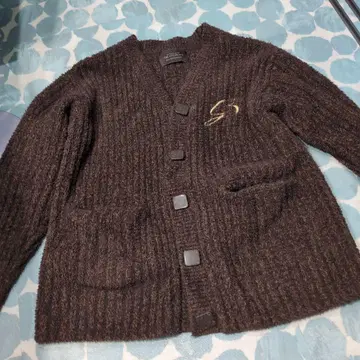 젤라또피케 가디건