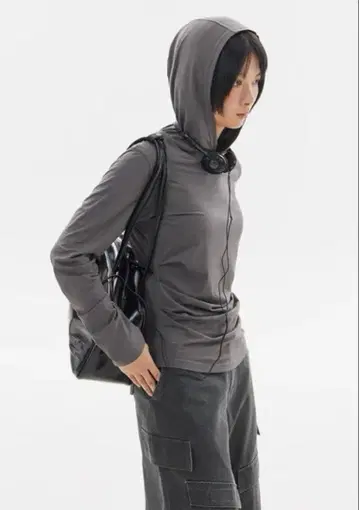 Crying Center 사이드 개더 상의 M