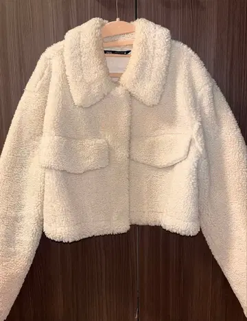 ZARA 크롭 페이크 보아 자켓 복슬복슬 화이트 아우터 코트