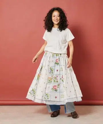 미사용 새상품 Freada 인도 크로스 스티치 개더 스커트