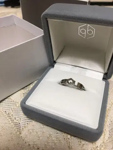 여왕벌 정정정 15주년 반지 15호