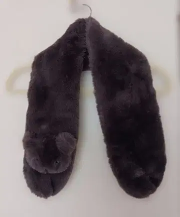 졸리 푸페 인조 모피 머플러