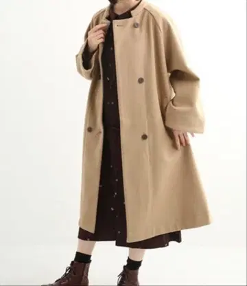 새상품급 LILASIC 컷 멜톤 더플 코트 프리 사이즈 카멜