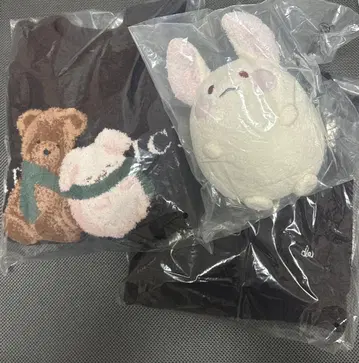 도쿄 디반카 피카부 다크 위크 라운지웨어 세트 봉제 인형