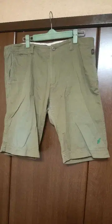 로터 하프 팬츠 사이즈 M 카키 ROTAR