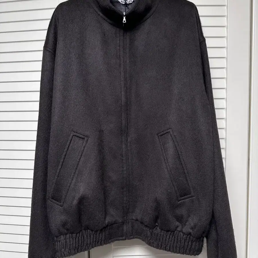 AURALEE | 오라리 Auralee 22aw Bluefaced Wool Dobby Stripe Setup