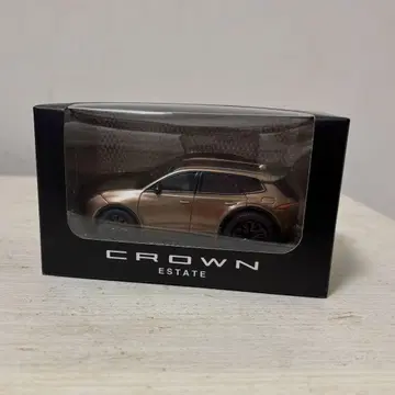 CROWN ESTATE 미니카 브론즈