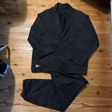 프레쉬 서비스 셋업 수트 size L