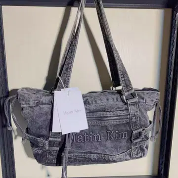 마틴 김 그레이 데님 숄더백