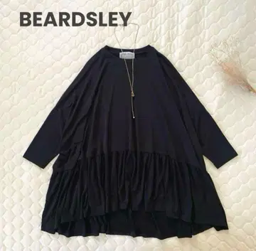 [ 24SS 새상품급 ] BEARDSLEY 트로미저지 빅Tee 블랙