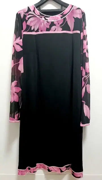 새상품급 레오나르 롱 원피스 튜닉 블랙 베이스 42