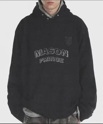 MASON PRINCE 블랙 후드티