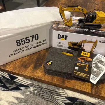 CAT 320 GC Hydraulic Excavator 1:50