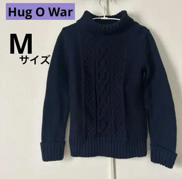 네이비 케이블 짜임 터틀넥 스웨터