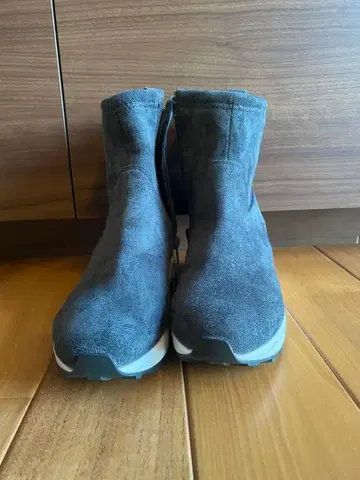 야마다야! 그레이 스웨이드 지퍼 달린 숏부츠