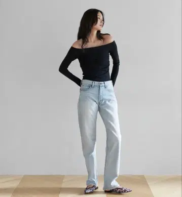 택 포함 미사용 새상품 searoomlynn 패드in 뷔스티에 롱 슬리브