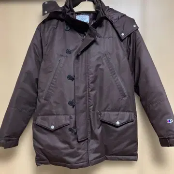 Champion 브라운 다운 자켓 M 사이즈