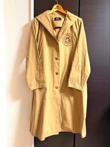 [ 새상품급 ] 다얀 와치필드 발수 코트 라이트 카키 M~L