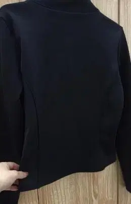 블랙 플리스 자켓 하이넥