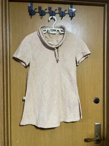 usaato 우사토 의류 베이지 하이넥 반팔 셔츠 상의