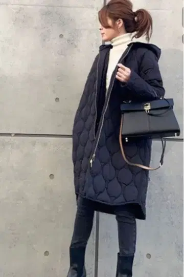 엠마 테일러 3way 퀼팅 코트 블랙 36