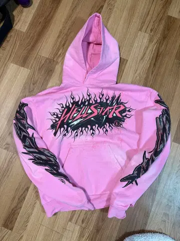 Hellstar 브레인 후드티