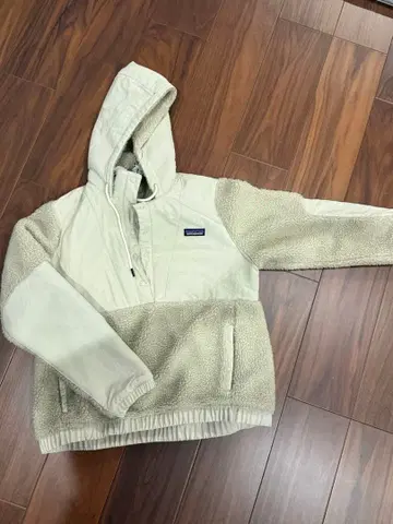 Patagonia 플리스 자켓 화이트 베이지